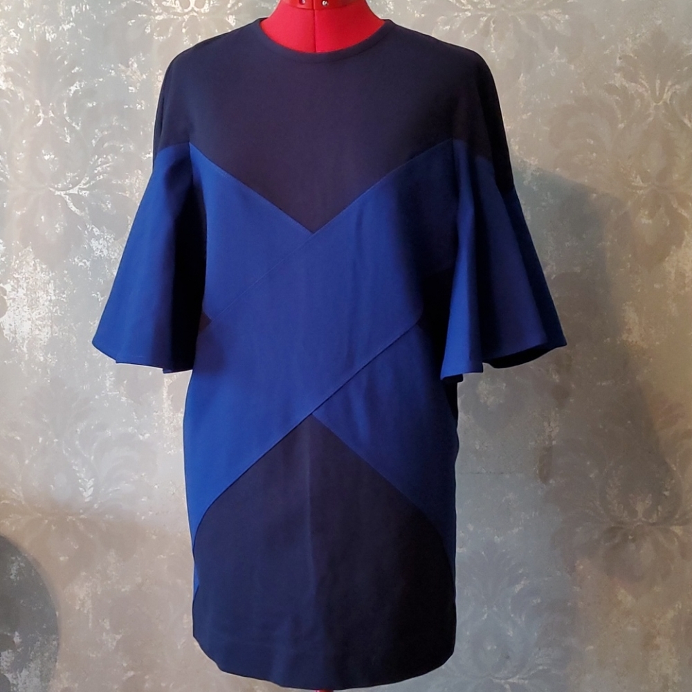 UNTTLD blue dress